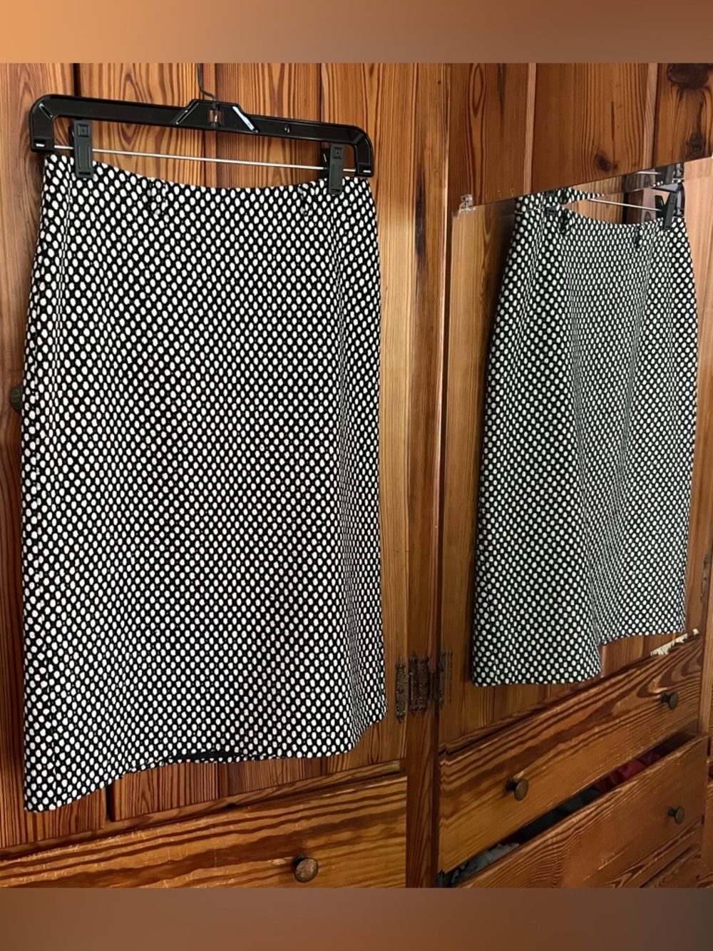 Vintage 90’s Sunny Leigh Polka Dot Pencil Skirt double-slit Office siren Y2K